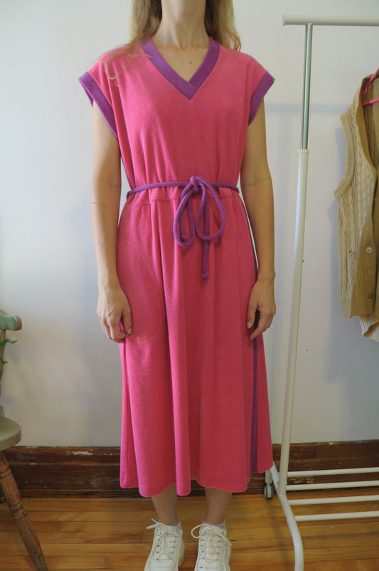 Robe en ratine rose et mauve